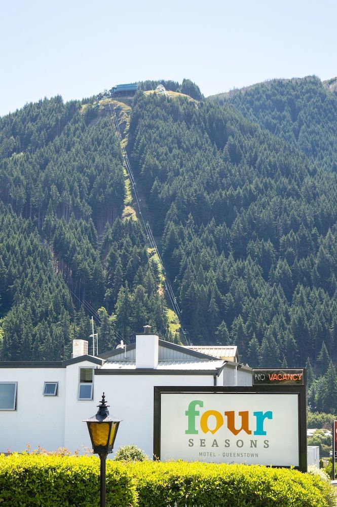 Four Seasons Motel Studio 5