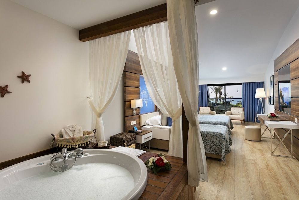 undefined Limak Atlantis De Luxe Hotel & Resort - All Inclusive 3
