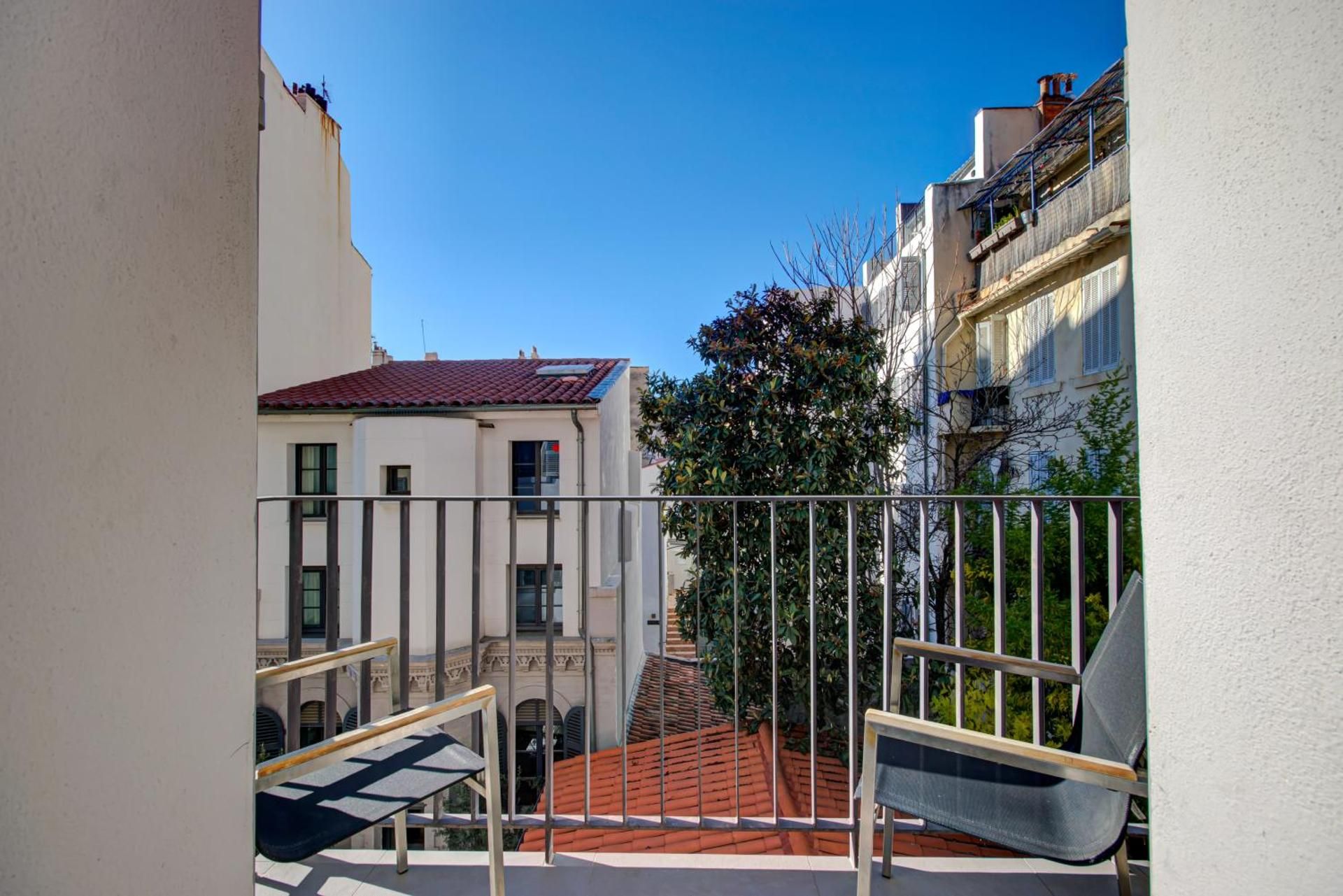 Junior Suite with Terrace View