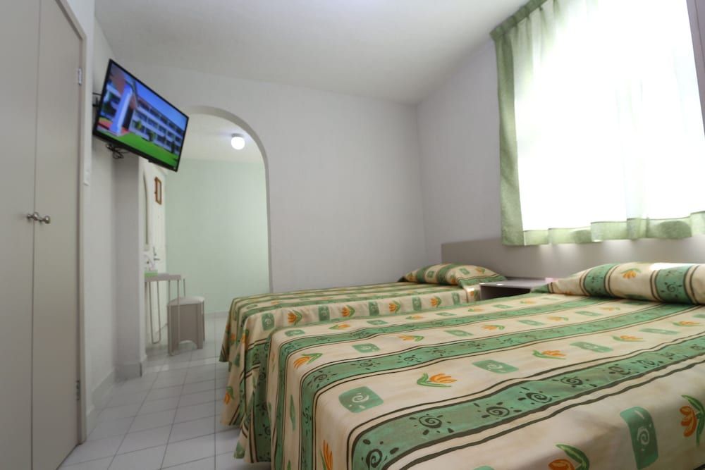 Dorados Conventions & Resort Triple Room "Acacias" 2