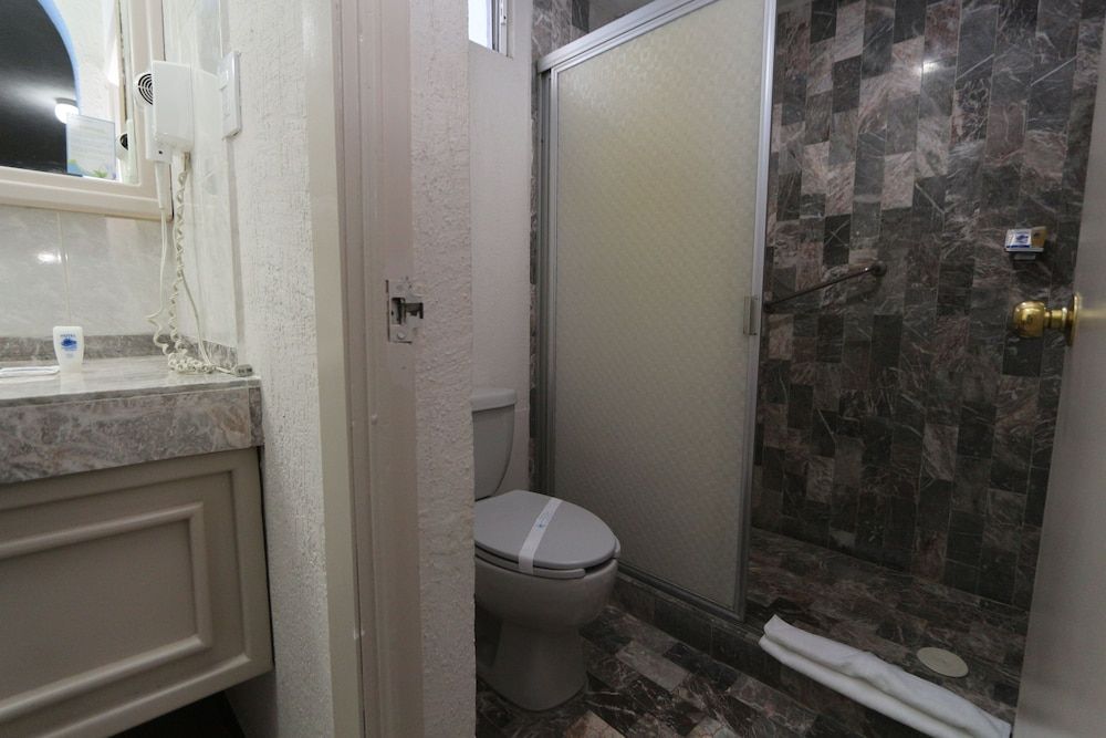 Dorados Conventions & Resort Room, 2 King Beds 3