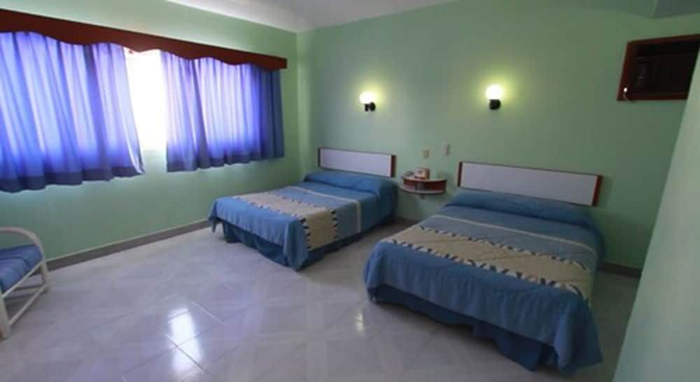 Dorados Conventions & Resort