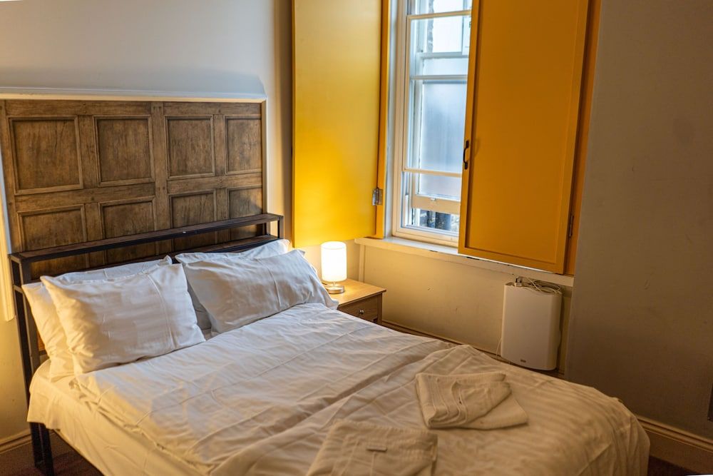 Publove @ Exmouth Arms Euston Budget Double Room 2