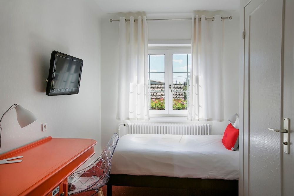 Best Western Plus Au Cheval Blanc Mulhouse Nord Classic Room, 1 Twin Bed, Non Smoking 2