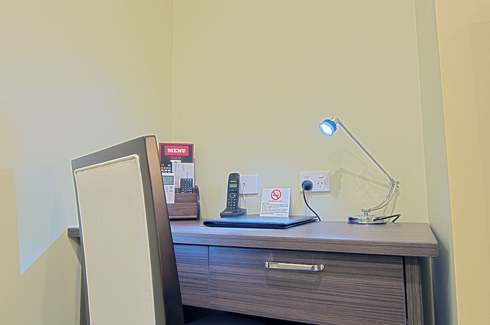 Park Squire Motor Inn and Serviced Apartments Superior Twin Room 8