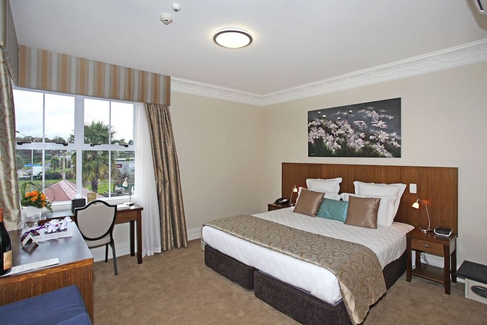 Premier Room