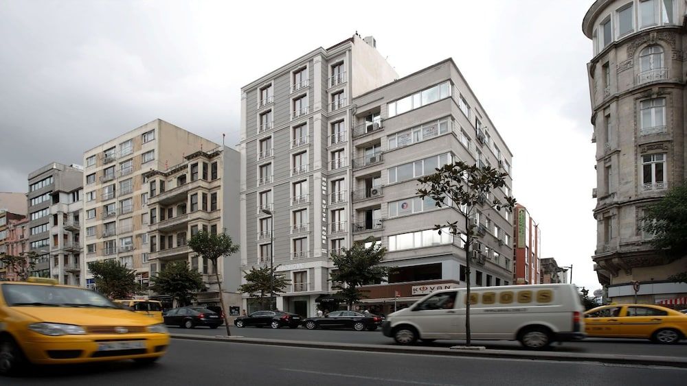 undefined Home Stay Home Sisli