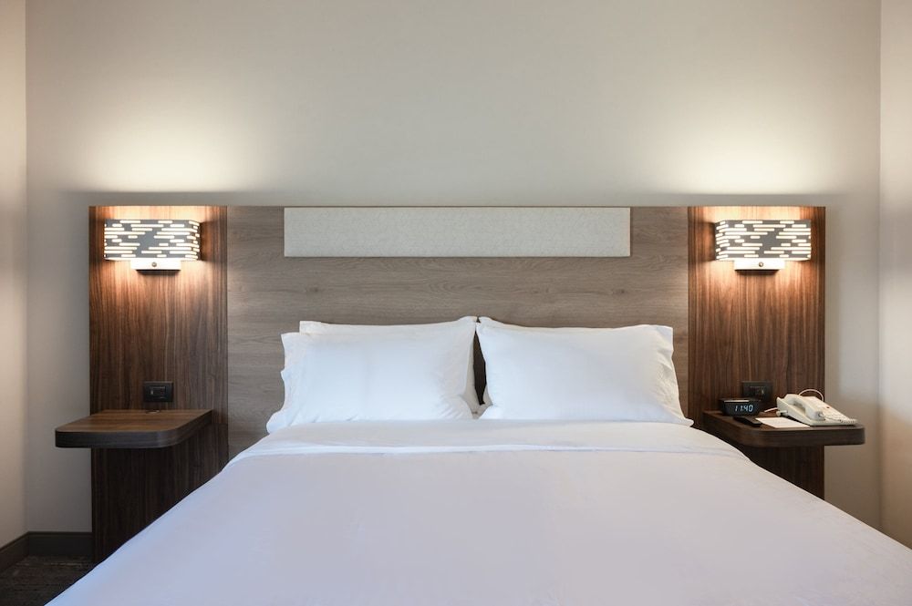 Holiday Inn Express Mexico City Satelite by IHG