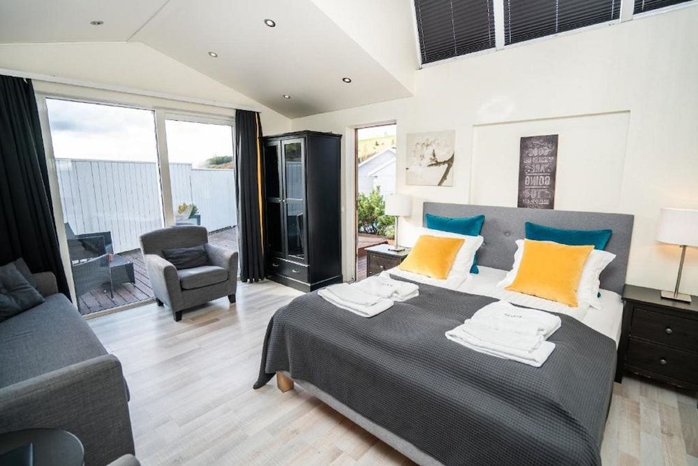 Frost and Fire Boutique Hotel Quadruple Room, Terrace 4