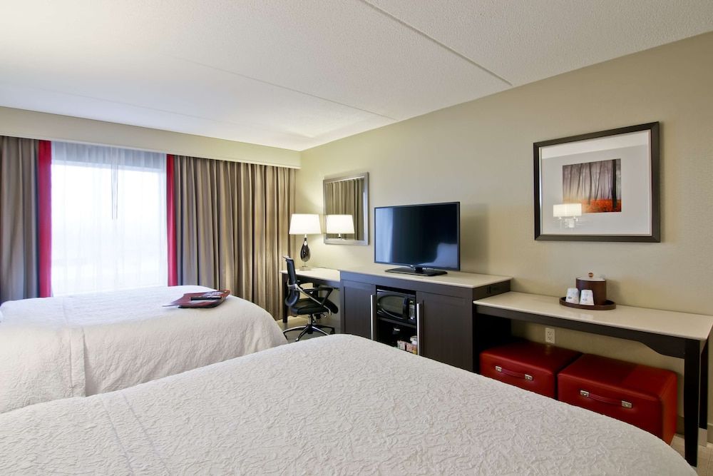 undefined Hampton Inn & Suites by Hilton Toronto Markham 2
