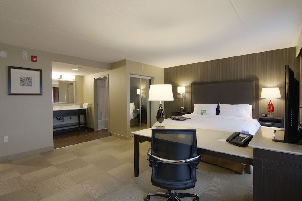 undefined Hampton Inn & Suites by Hilton Toronto Markham 7