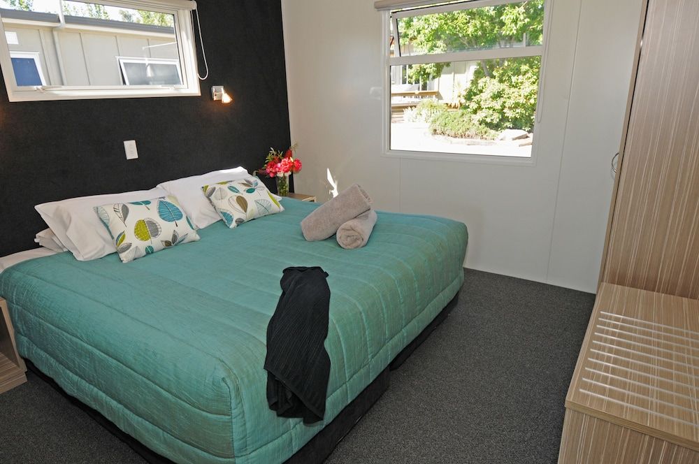 Villa, 2 Bedrooms, Lake View
