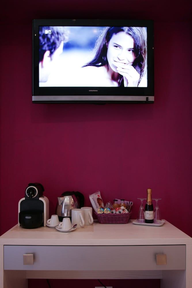 Five Rooms Rome Double Room 12