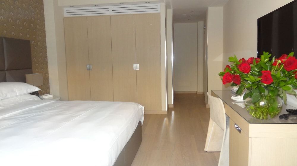 undefined Augustana House 8