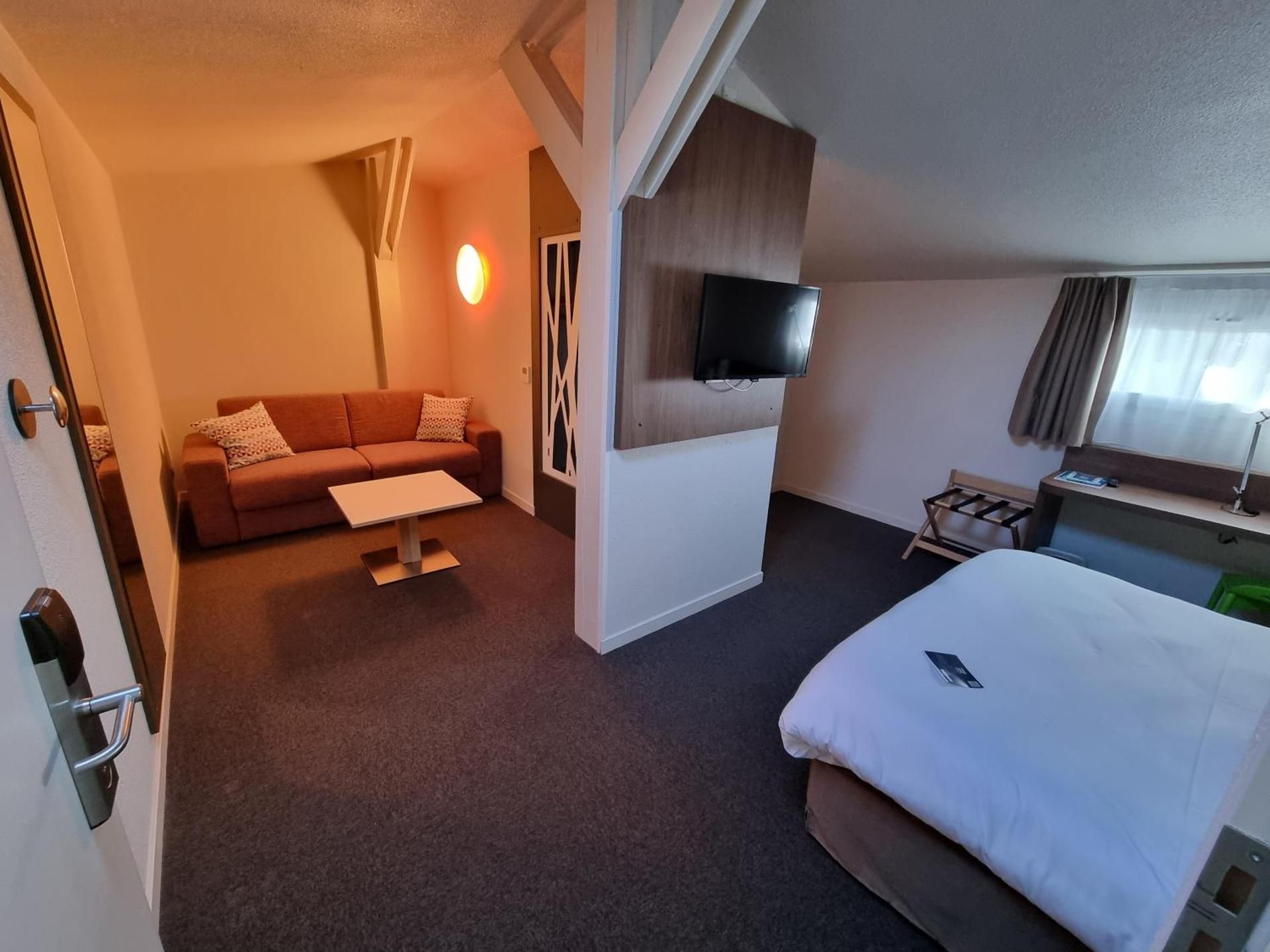 Standard Room - 2 Double Beds