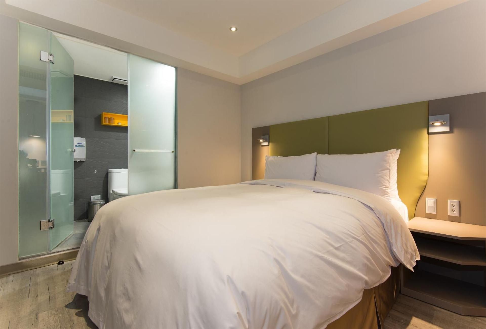 undefined Horizon Inn 7