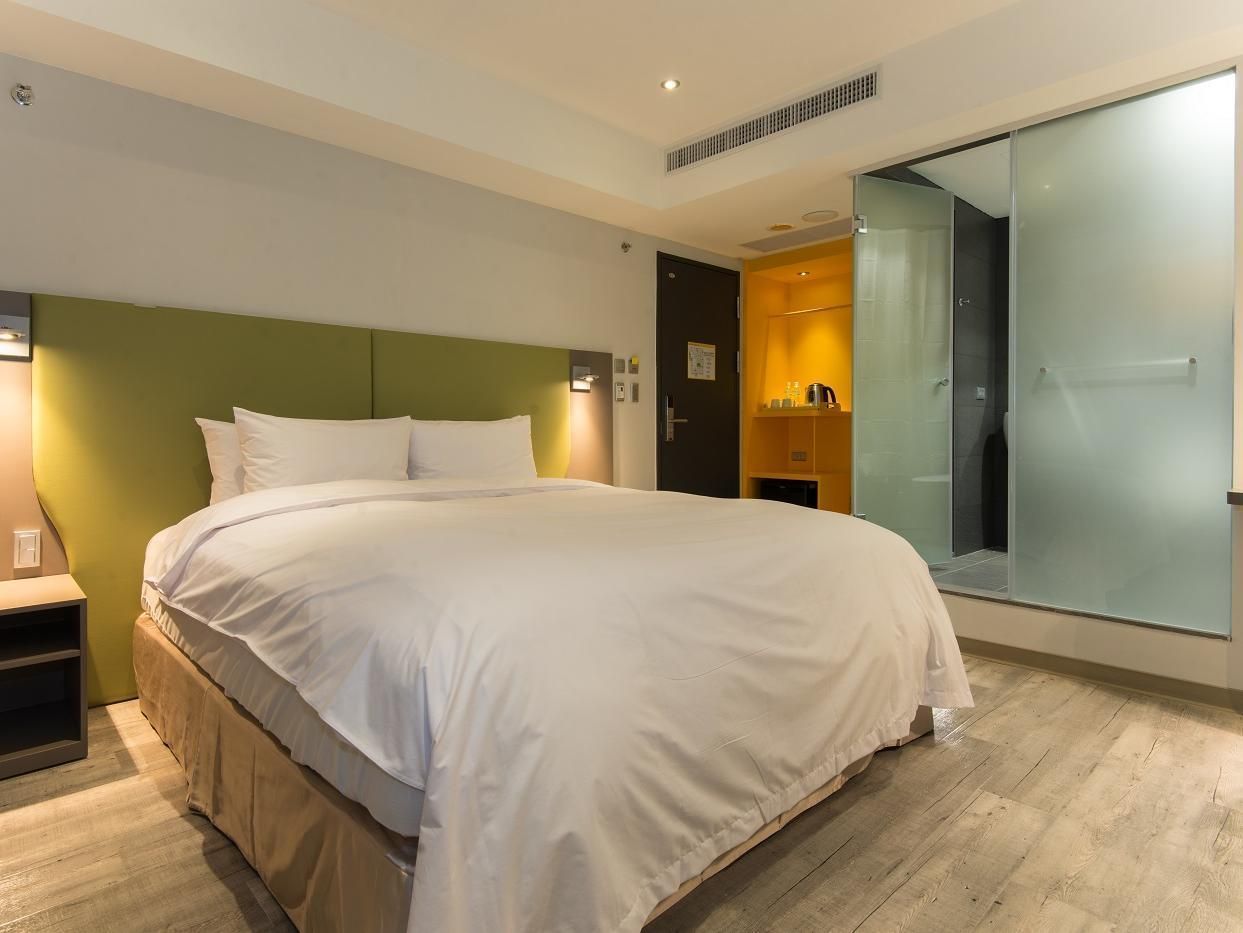 undefined Horizon Inn 6