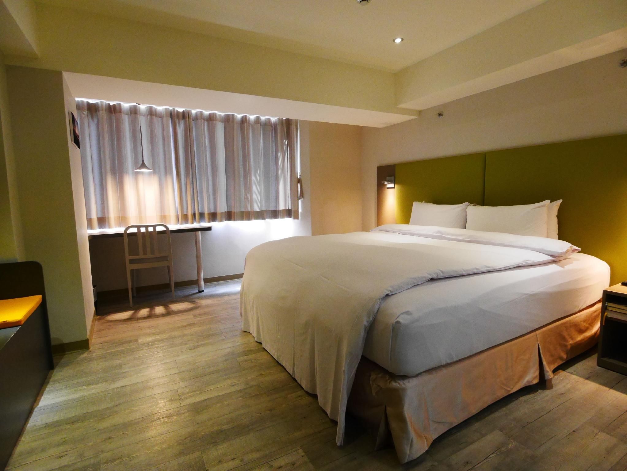 undefined Horizon Inn 4