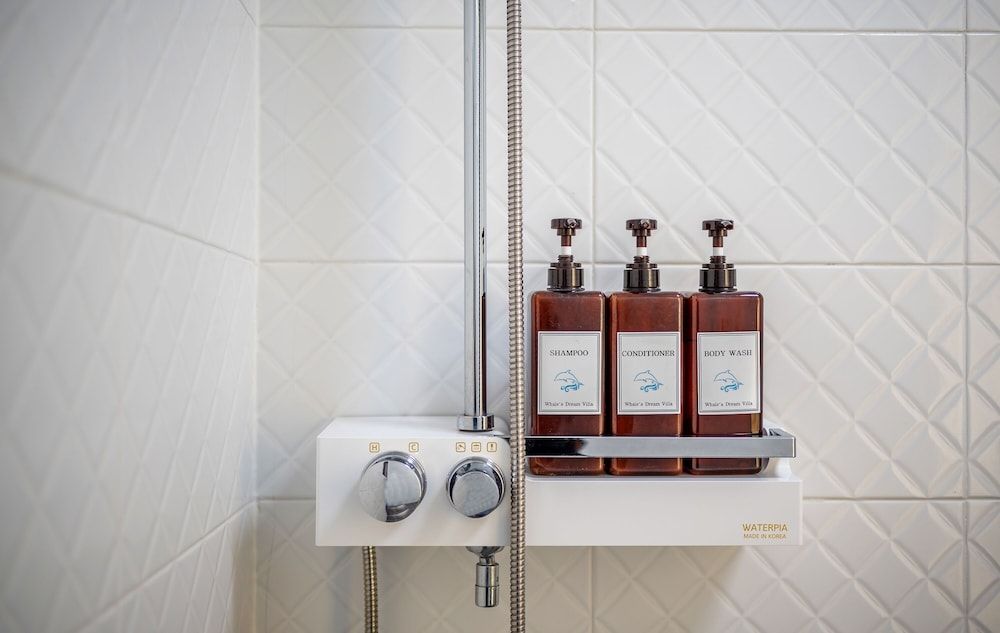 Whale's Dream Traditional Double Room, Ocean View, Annex Building (Beluga) 5