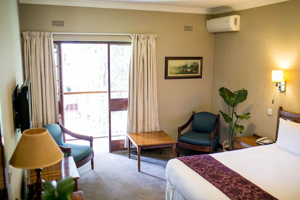 Bronte Hotel Standard Room 2