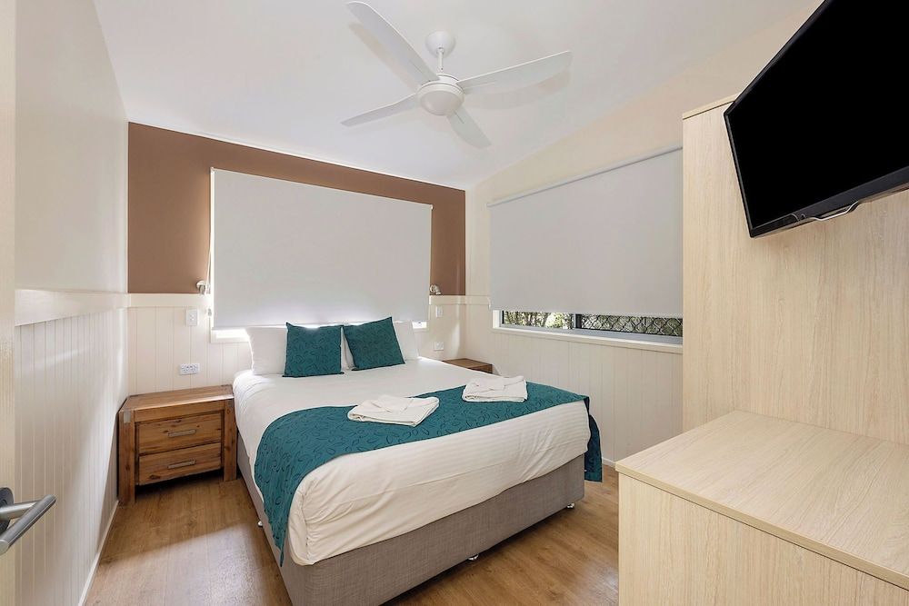 Superior Cabin - Sleeps 7