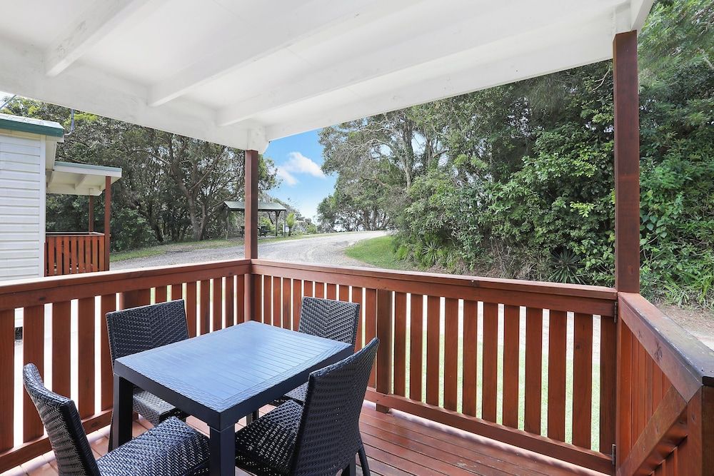 Economy Cabin - Sleeps 4 - Dog Friendly