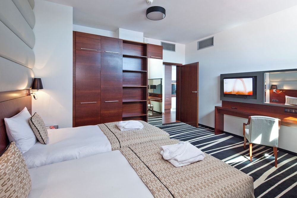 Hotel Mikołajki Leisure & SPA - Destigo Hotels Executive Suite, Balcony, Lake View