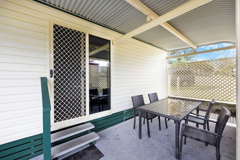 Economy Cabin - Sleeps 6