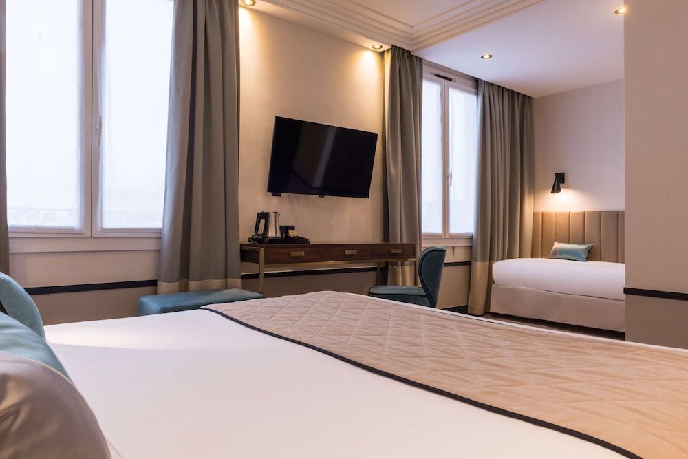 Comfort Room, Multiple Beds, Non Smoking
