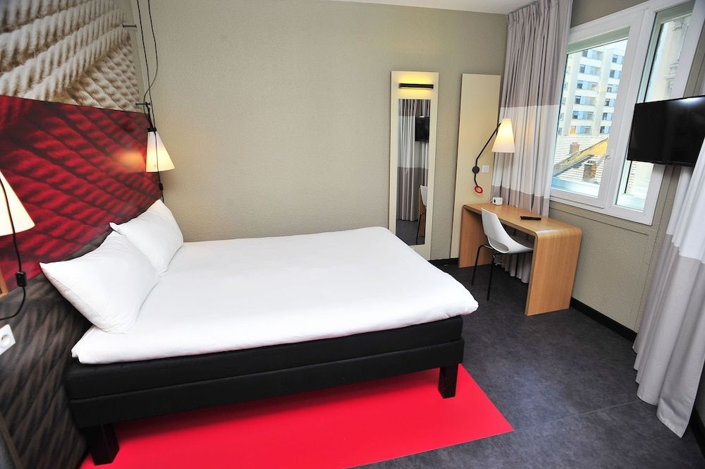 undefined Ibis Lyon Centre 4