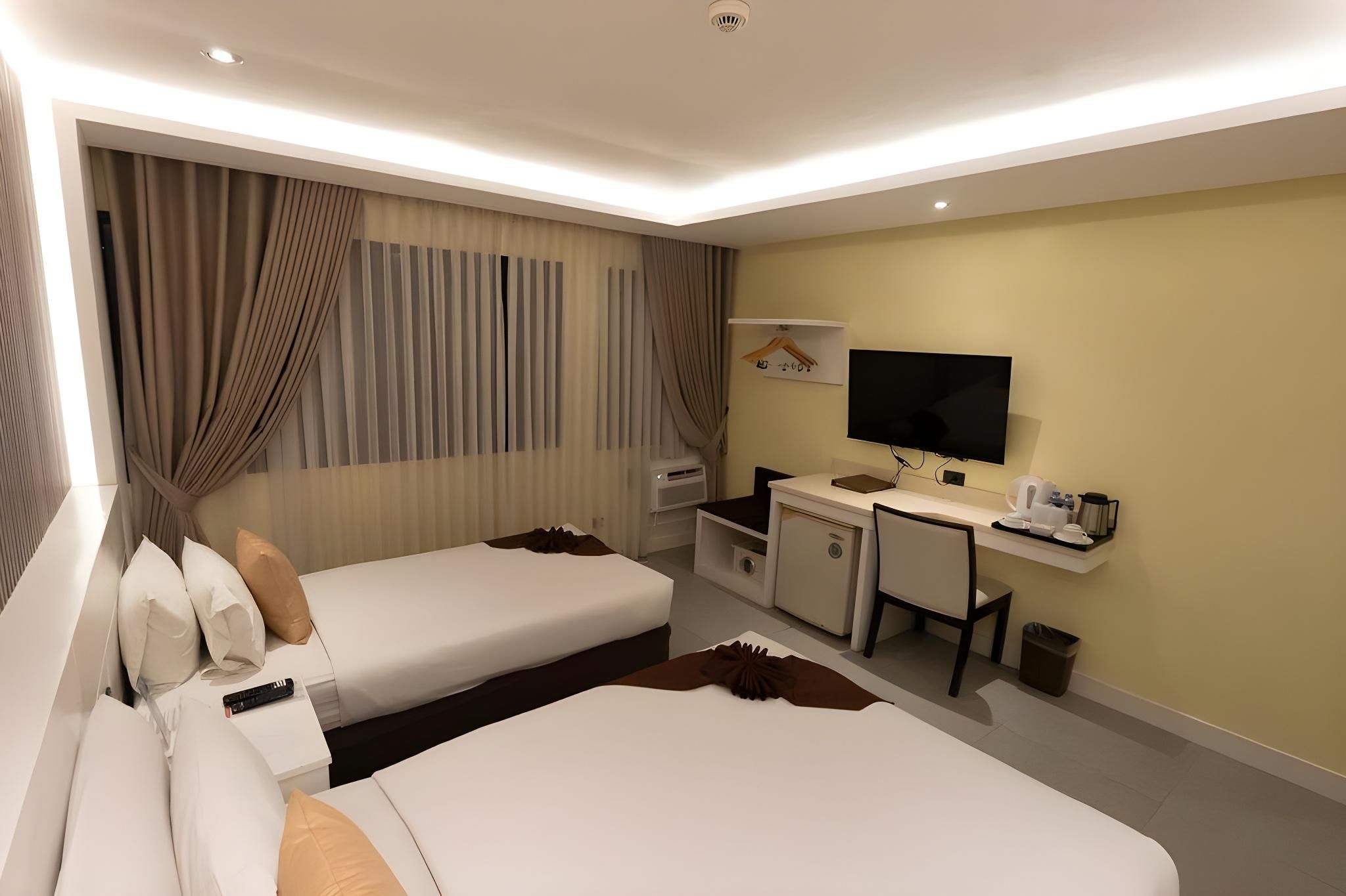 undefined Castle Peak Hotel 3