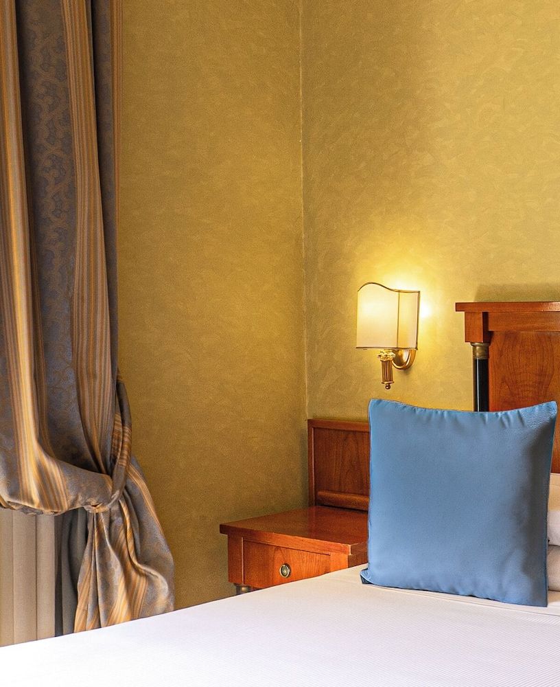 Hotel Miami Standard Double or Twin Room 3