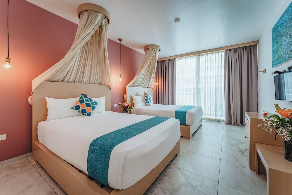 undefined Soho Playa Hotel 3