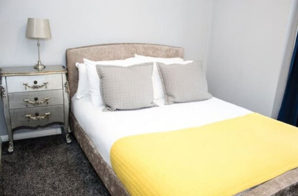 Edinburgh Playhouse Apartments Standard Apartment, 2 Bedrooms 11