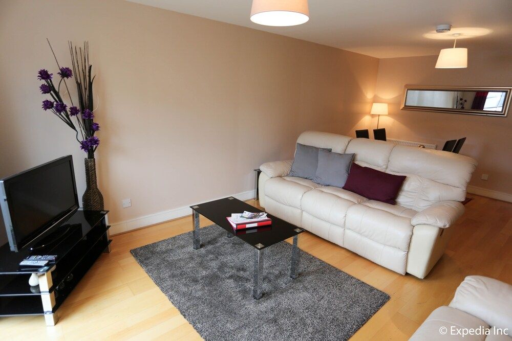 Edinburgh Playhouse Apartments Standard Apartment, 2 Bedrooms 18