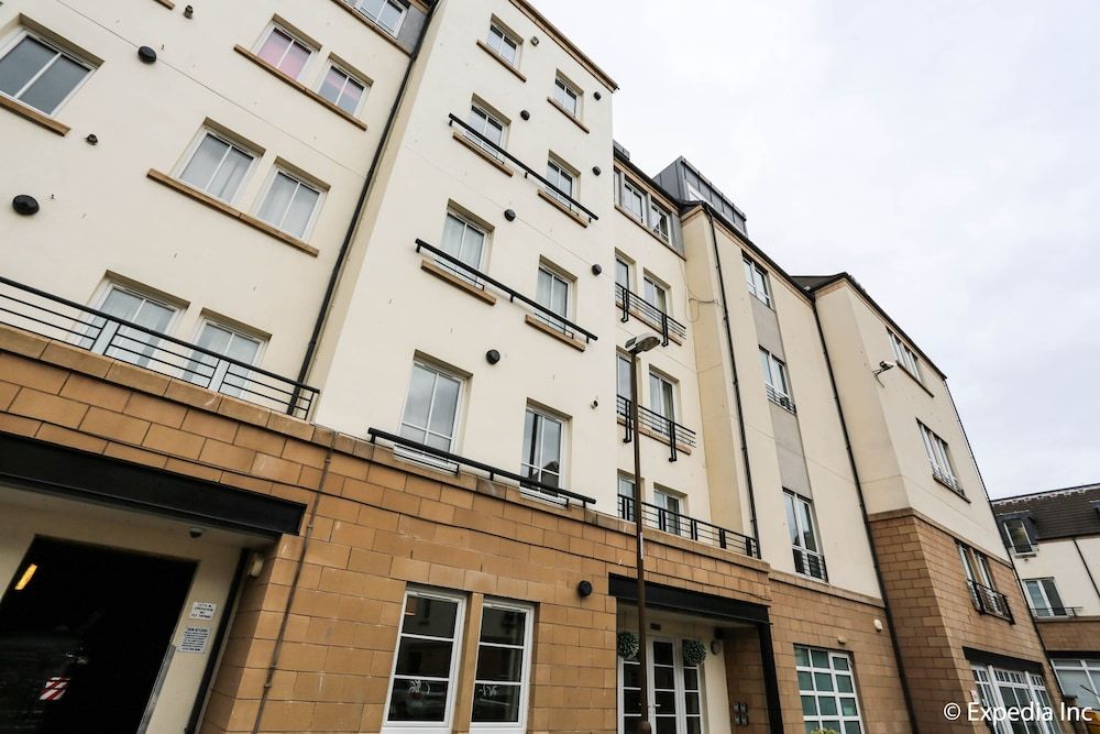 undefined Edinburgh Playhouse Apartments 2