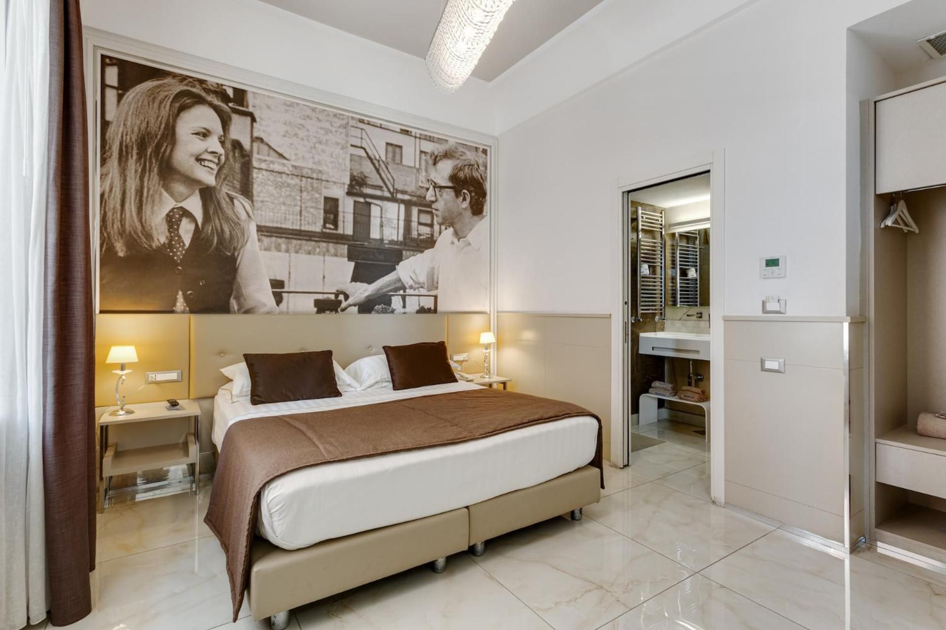 undefined Partenope Relais 5