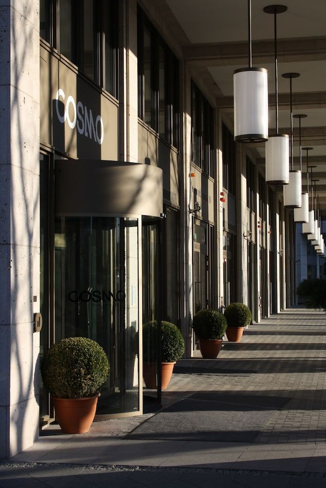 undefined COSMO Hotel Berlin Mitte 4
