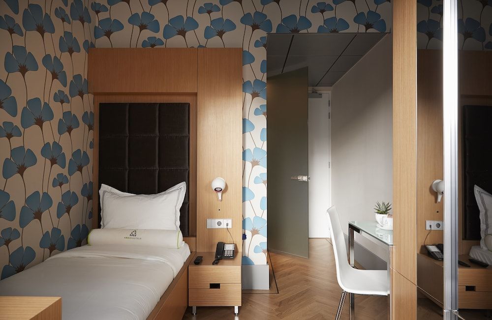 undefined Amadi Park Hotel 7