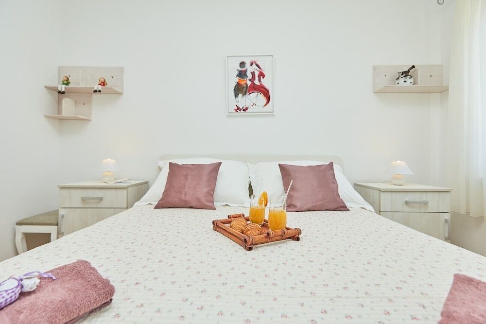 Villa Kate Dadic Standard Double Room (with external bathroom) 4