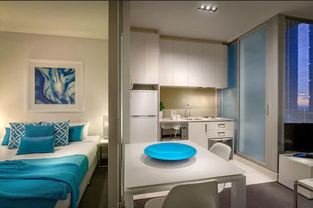 Milano Serviced Apartments Studio 5