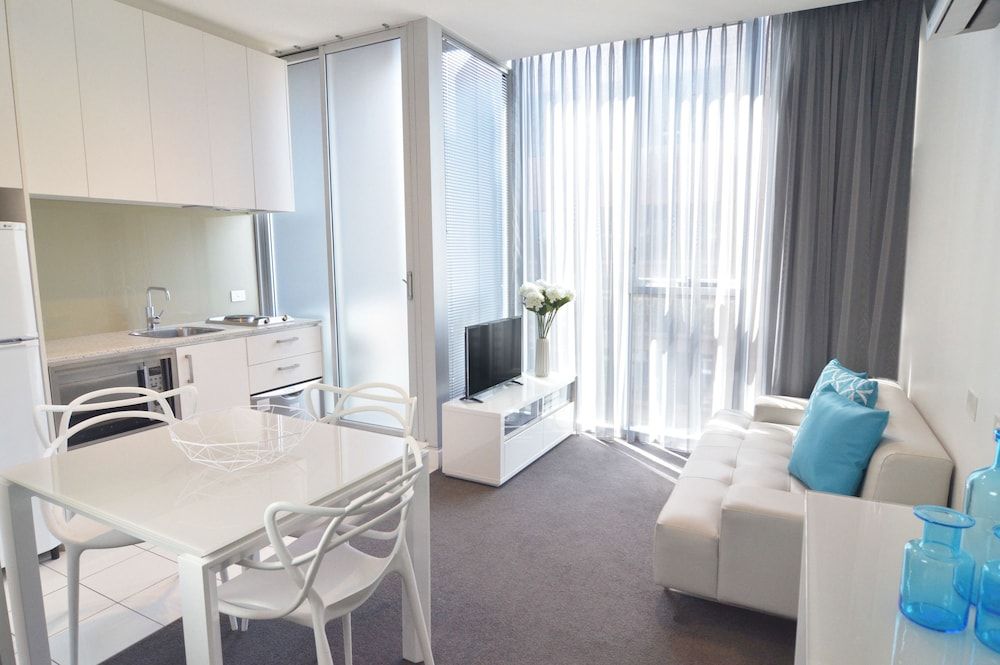 Milano Serviced Apartments Studio 6