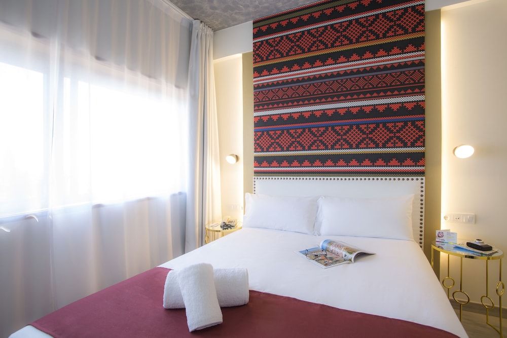 Economy Single Room