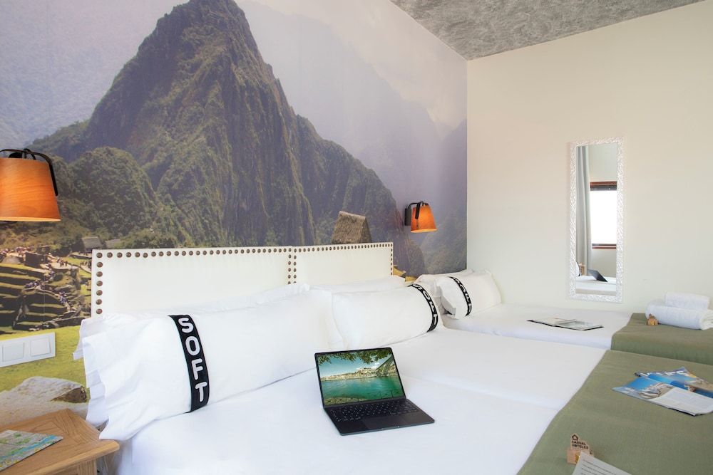 undefined Casual Inca Porto Hotel 10