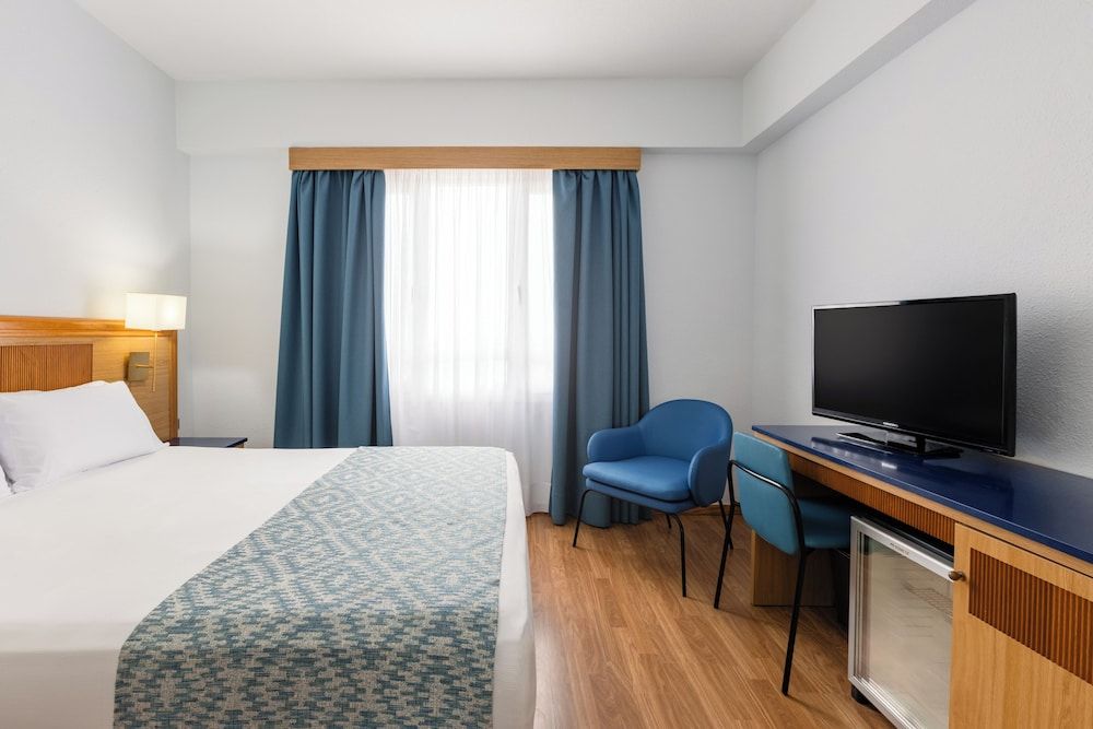 Catalonia Las Vegas - Adults Only Double Room 4