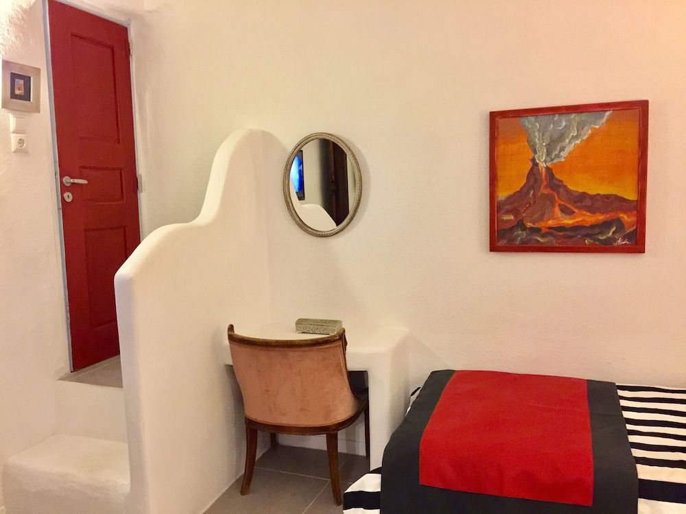 Timedrops Santorini Superior Villa, Private Pool 12