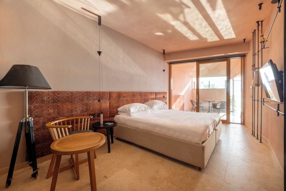 Classic Room, 1 Double or 2 Twin Beds, Non Smoking (no sea view)