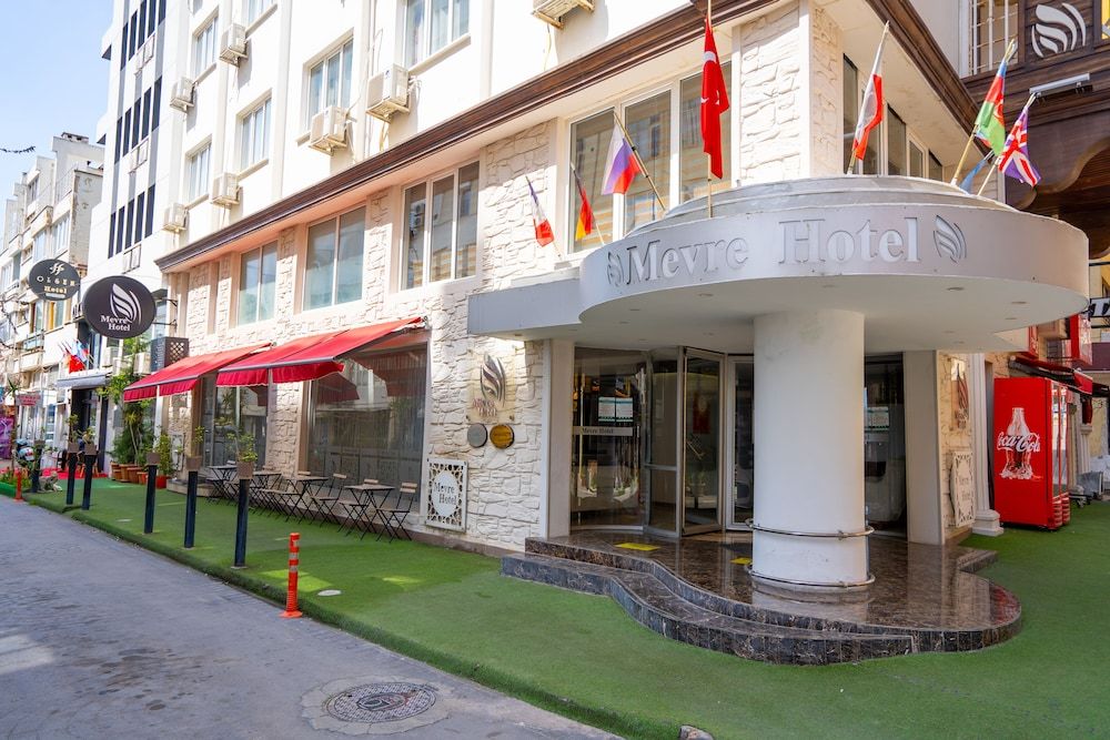 undefined Hotel Mevre