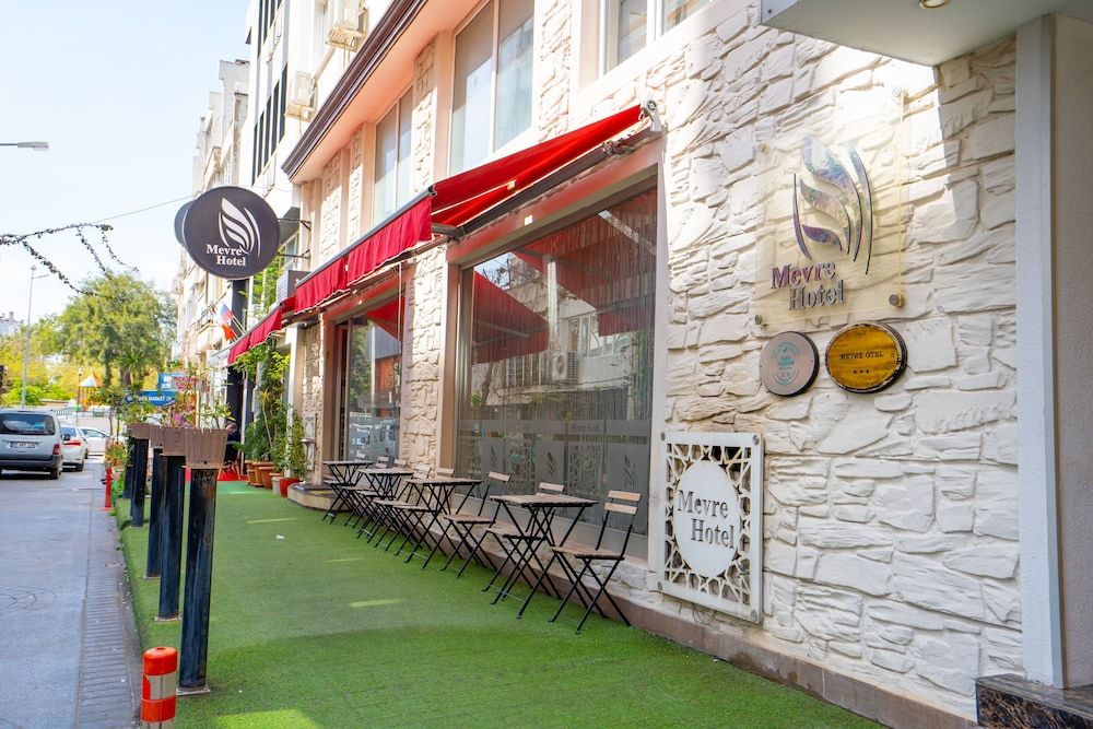 undefined Hotel Mevre 3