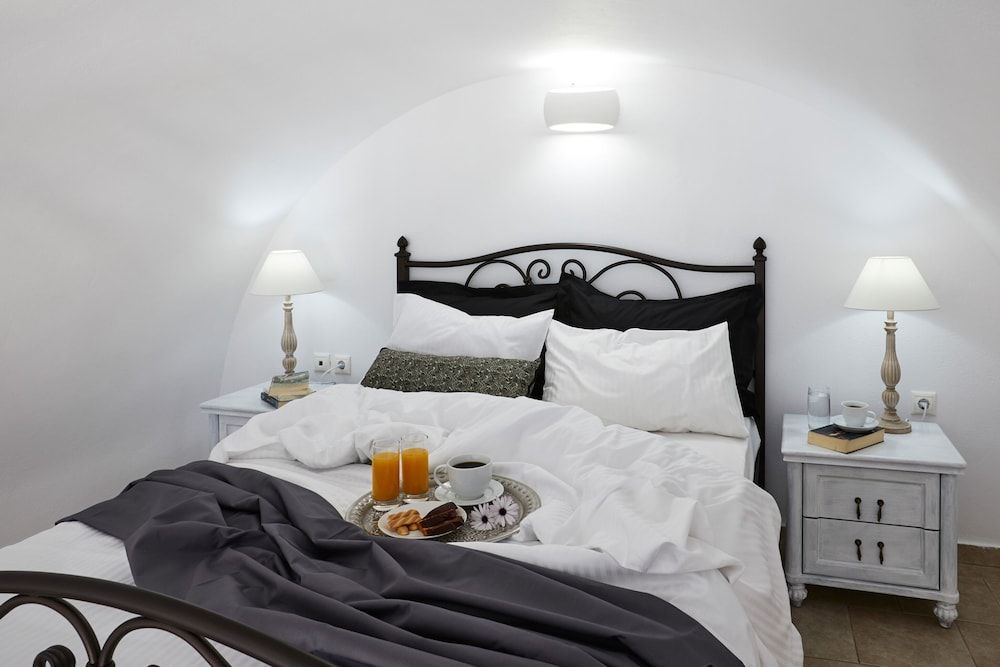 undefined Golden East Hotel 2